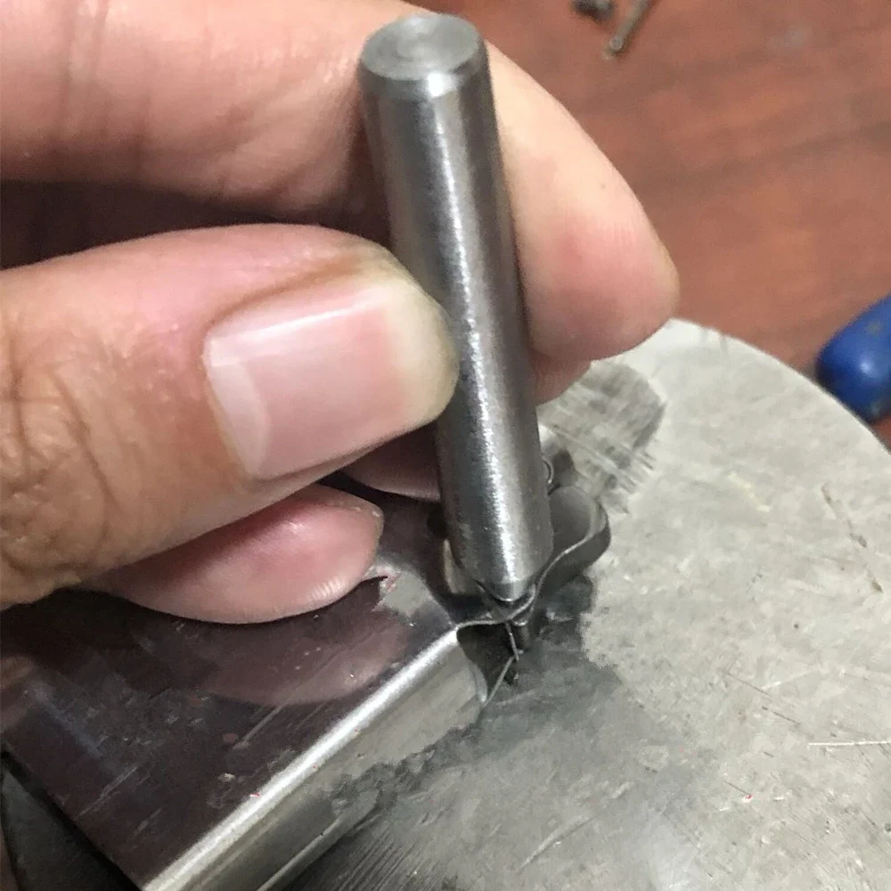 Universal Install Pendulum Cam - огляд і ціна Candle Lighter